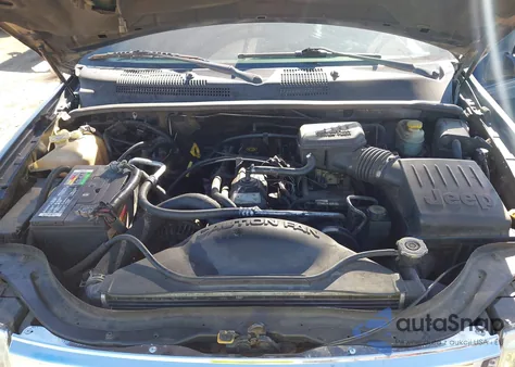 2001 Jeep Grand Cherokee Laredo из США, поврежденный, VIN 1J4GW48S01C592181